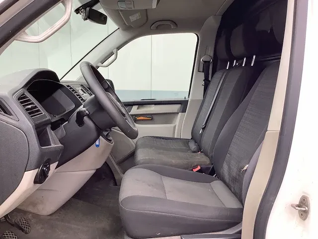 Volkswagen - transporter - bedrijfswagen - afbeelding 14 van  16