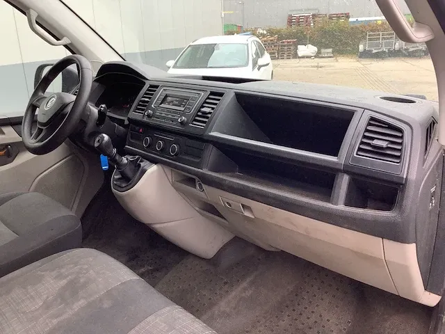 Volkswagen - transporter - bedrijfswagen - afbeelding 15 van  16