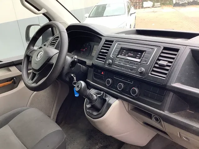 Volkswagen - transporter - bedrijfswagen - afbeelding 16 van  16