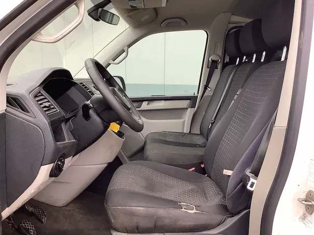 Volkswagen - transporter - bedrijfswagen - afbeelding 17 van  19