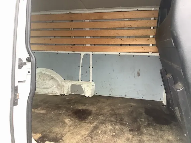 Volkswagen - transporter - bedrijfswagen - afbeelding 2 van  16