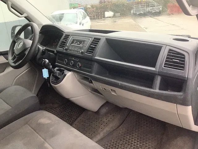 Volkswagen - transporter - bedrijfswagen - afbeelding 14 van  16