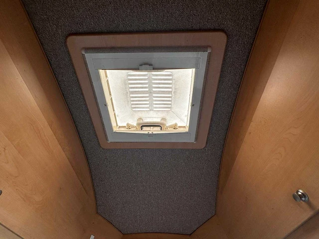 Volkswagen - transporter - camper - 2001 - afbeelding 6 van  15