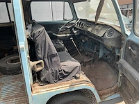 Volkswagen - transporter - oldtimer - afbeelding 4 van  9
