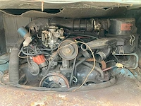 Volkswagen - transporter - oldtimer - afbeelding 2 van  8
