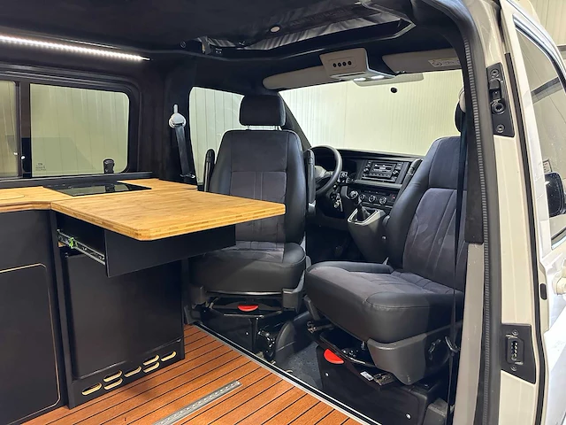 Volkswagen - transporter - t6 2.0tdi - camper euro 6 pools kenteken. - afbeelding 24 van  42