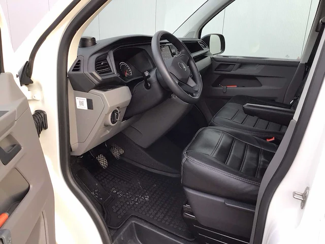 Volkswagen - transporter - t6.1 l2h1 28 economy business - afbeelding 11 van  14