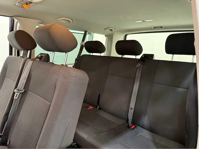 Volkswagen - transporter kombi 2.0 tdi 150 pk - dsg - rhd - 9 persoons - personenbus - 2018 - afbeelding 9 van  32