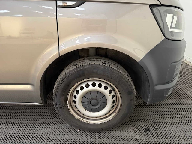Volkswagen - transporter kombi 2.0 tdi 150 pk - dsg - rhd - 9 persoons - personenbus - 2018 - afbeelding 22 van  32