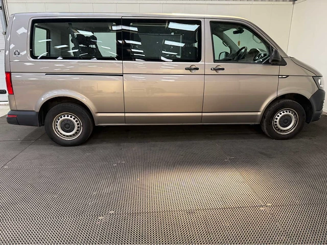 Volkswagen - transporter kombi 2.0 tdi 150 pk - dsg - rhd - 9 persoons - personenbus - 2018 - afbeelding 30 van  32