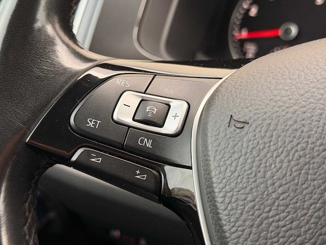 Volkswagen - transporter multivan - 2.0 tsi l1h1 4motion co - benzine - 2016 - 7 persoons - personenauto - afbeelding 6 van  46