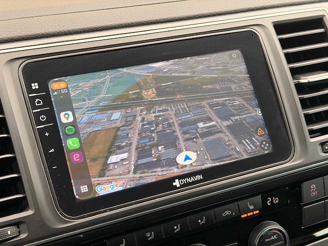 Volkswagen - transporter multivan - 2.0 tsi l1h1 4motion co - benzine - 2016 - 7 persoons - personenauto - afbeelding 19 van  46