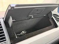 Volkswagen - transporter multivan - 2.0 tsi l1h1 4motion co - benzine - 2016 - 7 persoons - personenauto - afbeelding 26 van  46