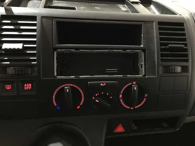Volkswagen - transporter t5- 1.9 tdi 300 mhd - 2-vdr-41 - afbeelding 6 van  17