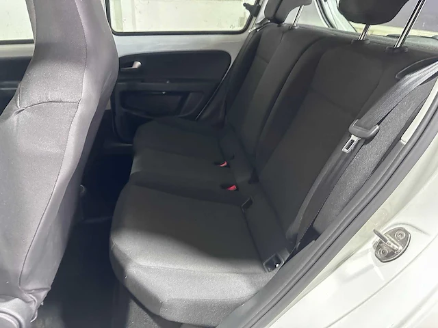 Volkswagen - up! - 1.0 - hzj-34-p - afbeelding 4 van  15