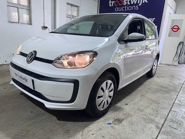 Volkswagen - up! - 1.0 - hzj-34-p - afbeelding 1 van  15