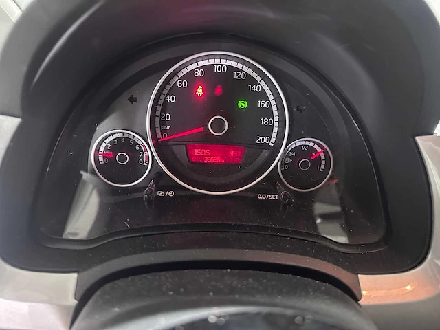 Volkswagen - up! - 1.0 groove up! automaat- n-940-xp - afbeelding 2 van  18