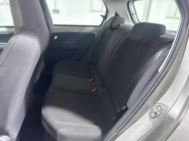Volkswagen - up! - 1.0 groove up! automaat- n-940-xp - afbeelding 7 van  18