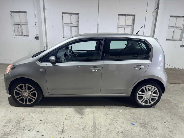 Volkswagen - up! - 1.0 groove up! automaat- n-940-xp - afbeelding 11 van  18