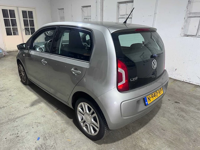 Volkswagen - up! - 1.0 groove up! automaat- n-940-xp - afbeelding 12 van  18