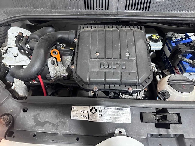 Volkswagen - up! - 1.0 high up! bluem. - p-588-rg - afbeelding 8 van  19