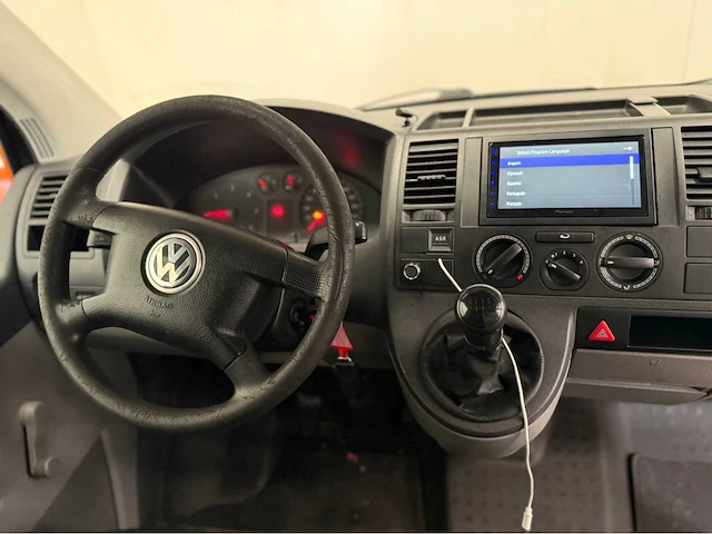 Volkswagen -transporter - bedrijfswagen - 2006 - afbeelding 10 van  20