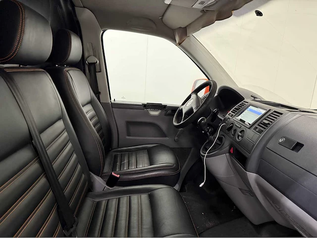 Volkswagen -transporter - bedrijfswagen - 2006 - afbeelding 11 van  20