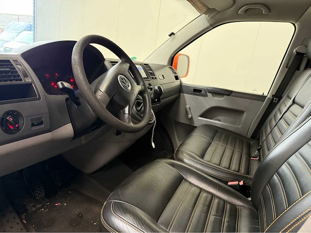 Volkswagen -transporter - bedrijfswagen - 2006 - afbeelding 12 van  20