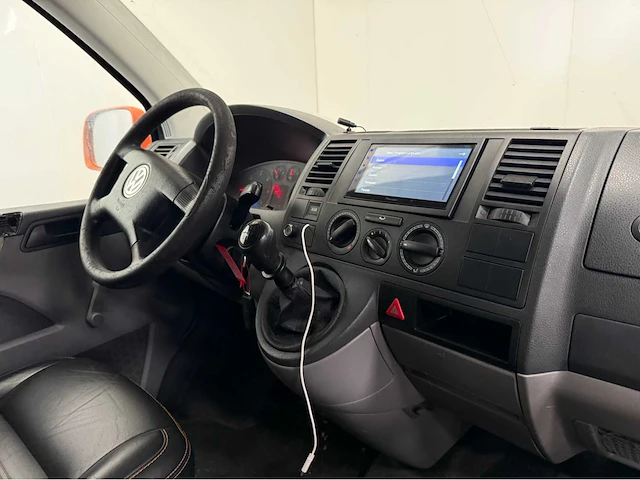 Volkswagen -transporter - bedrijfswagen - 2006 - afbeelding 9 van  20