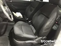 Volkswagen 1.4-16v golf 26-jt-jh - afbeelding 10 van  16