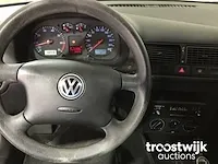 Volkswagen 1.4-16v golf 26-jt-jh - afbeelding 11 van  16