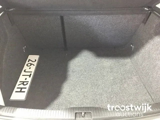 Volkswagen 1.4-16v golf 26-jt-jh - afbeelding 14 van  16