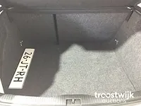 Volkswagen 1.4-16v golf 26-jt-jh - afbeelding 14 van  16