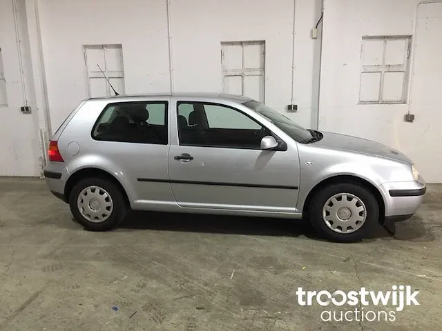 Volkswagen 1.4-16v golf 26-jt-jh - afbeelding 6 van  16