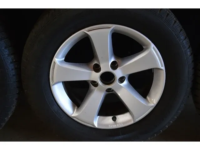 Volkswagen 16inch | 5x112 | good year winterbanden | - afbeelding 10 van  14
