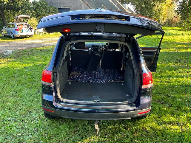 Volkswagen 2.5 tdi touareg 2004, vhn-98-p - afbeelding 27 van  40