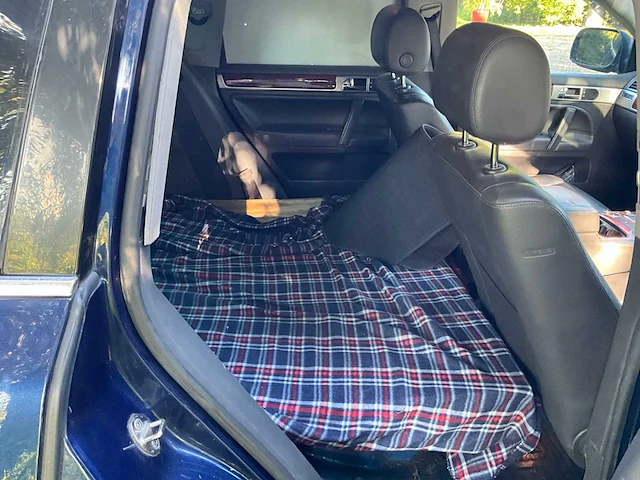 Volkswagen 2.5 tdi touareg 2004, vhn-98-p - afbeelding 28 van  40