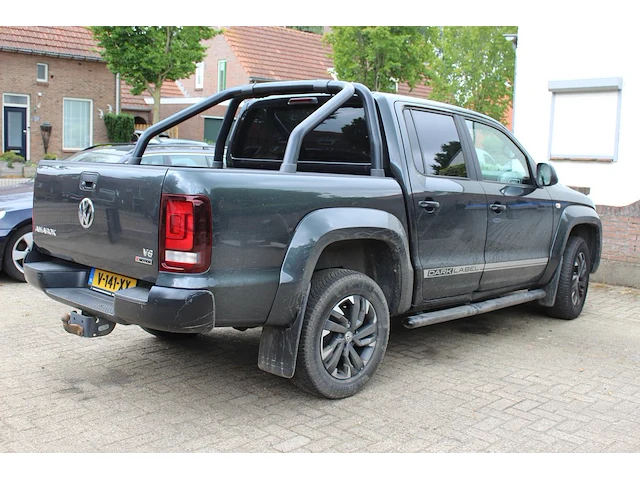 Volkswagen amarok pluscab dark lavel v6 4motion met kenteken v-141-xx. datum eerste toelating 18-04-2019. - afbeelding 9 van  16