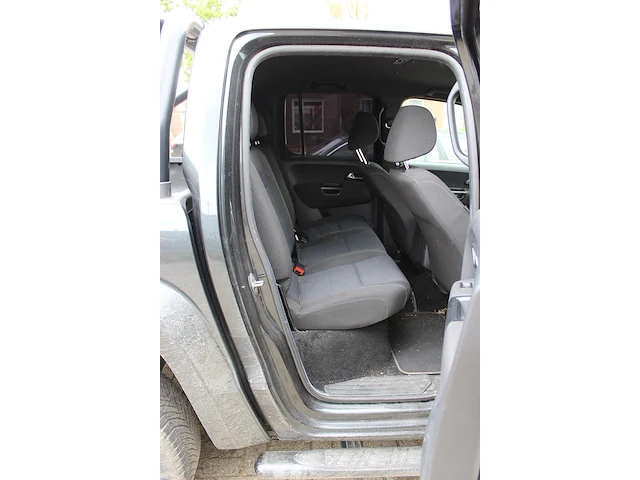 Volkswagen amarok pluscab dark lavel v6 4motion met kenteken v-141-xx. datum eerste toelating 18-04-2019. - afbeelding 12 van  16