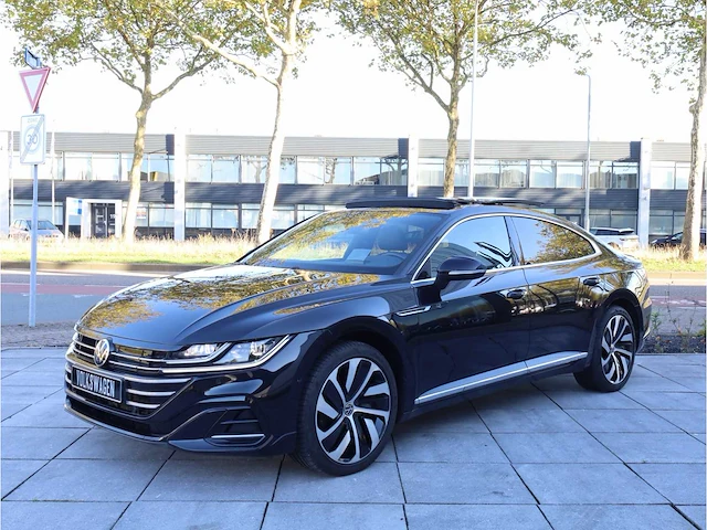 Volkswagen arteon 1.4 tsi ehybrid r-line 218pk automaat 2021 - afbeelding 2 van  51