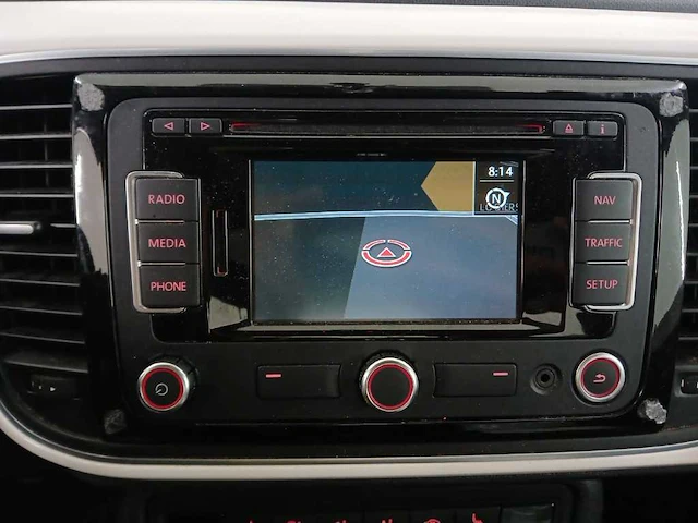 Volkswagen beetle 1.2 tsi design; 69-xxh-7 - afbeelding 2 van  14