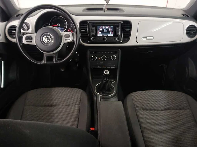 Volkswagen beetle 1.2 tsi design; 69-xxh-7 - afbeelding 3 van  14