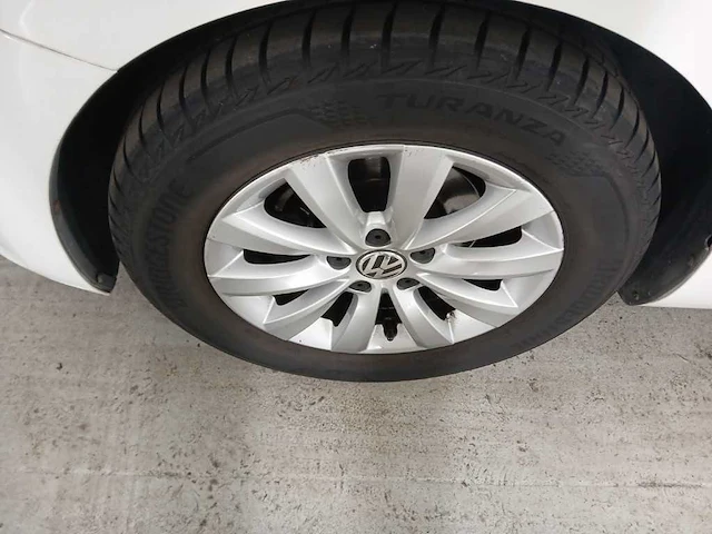 Volkswagen beetle 1.2 tsi design; 69-xxh-7 - afbeelding 10 van  14