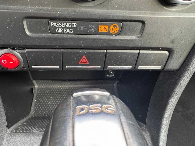 Volkswagen beetle 2.0 tsi sport automaat leder ggk-47-f - afbeelding 13 van  31