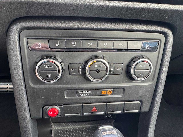 Volkswagen beetle 2.0 tsi sport automaat leder ggk-47-f - afbeelding 13 van  31