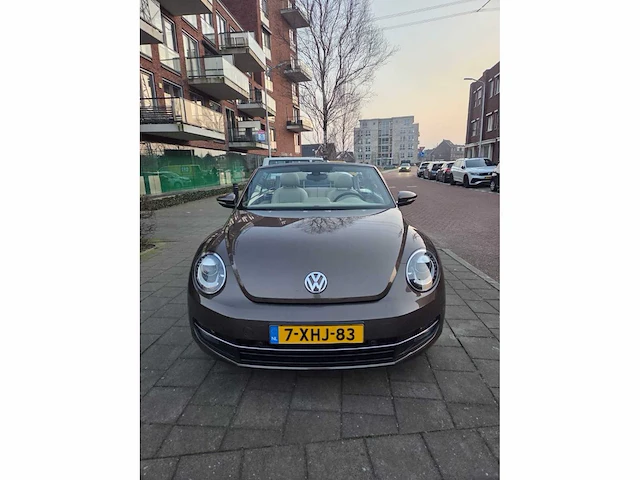 Volkswagen beetle cabriolet 1.2 tsi design bluemotion, 7-xhj-83 - afbeelding 8 van  35