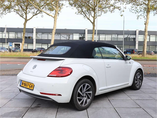 Volkswagen beetle cabriolet 1.2 tsi design bluemotion automaat 2018 - afbeelding 5 van  35