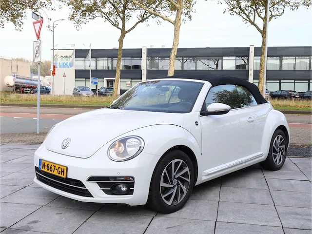 Volkswagen beetle cabriolet 1.2 tsi design bluemotion automaat 2018 - afbeelding 9 van  35