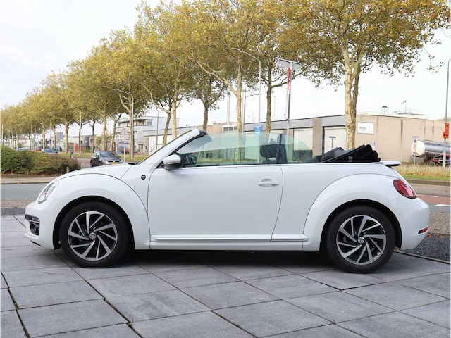 Volkswagen beetle cabriolet 1.2 tsi design bluemotion automaat 2018 - afbeelding 12 van  35