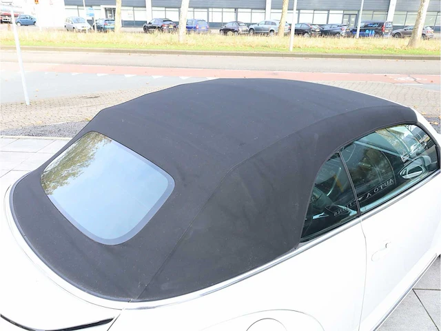Volkswagen beetle cabriolet 1.2 tsi design bluemotion automaat 2018 - afbeelding 25 van  35